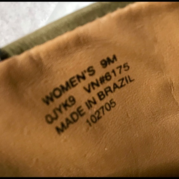 LL Bean Signature Two-Tone Leather Ankle Boots 9M - Picture 5 of 8